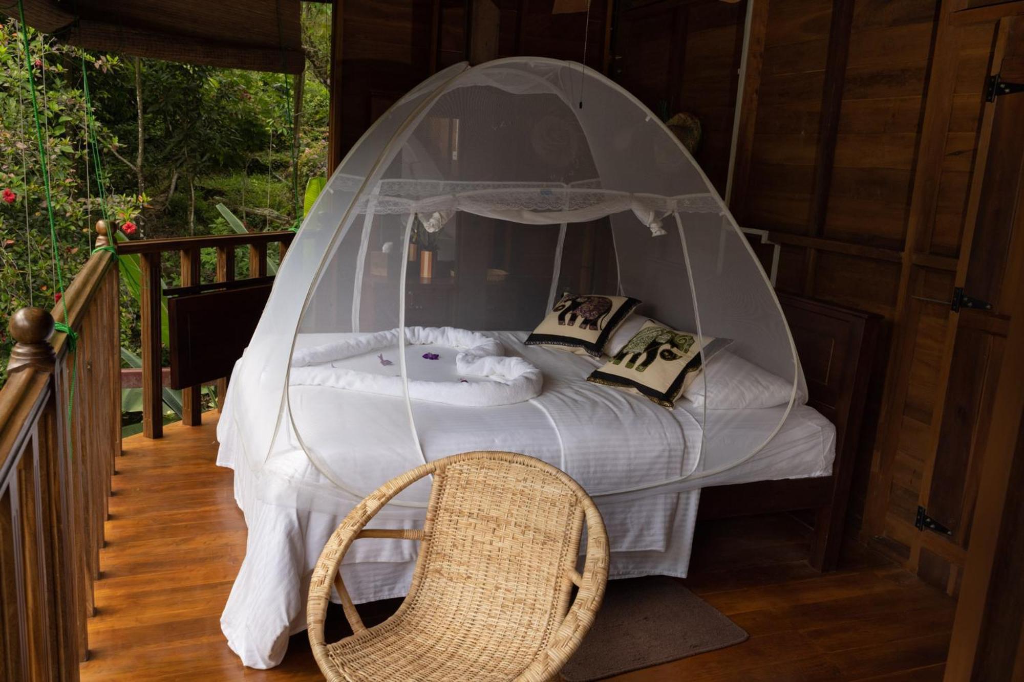 Wanakaset Forest Glamping Kitulgala Exterior photo
