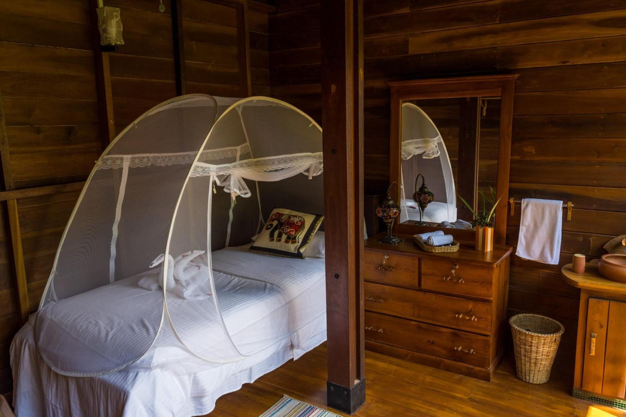 Wanakaset Forest Glamping Kitulgala Exterior photo